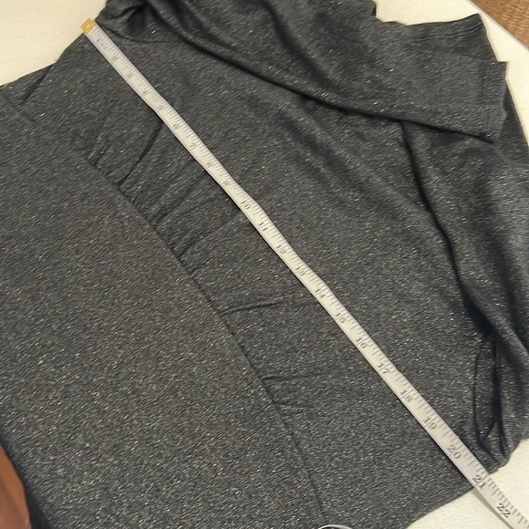 Banana Republic Factory Black Shimmer Cutout Back Top NWT Sz XL - Picture 7 of 10